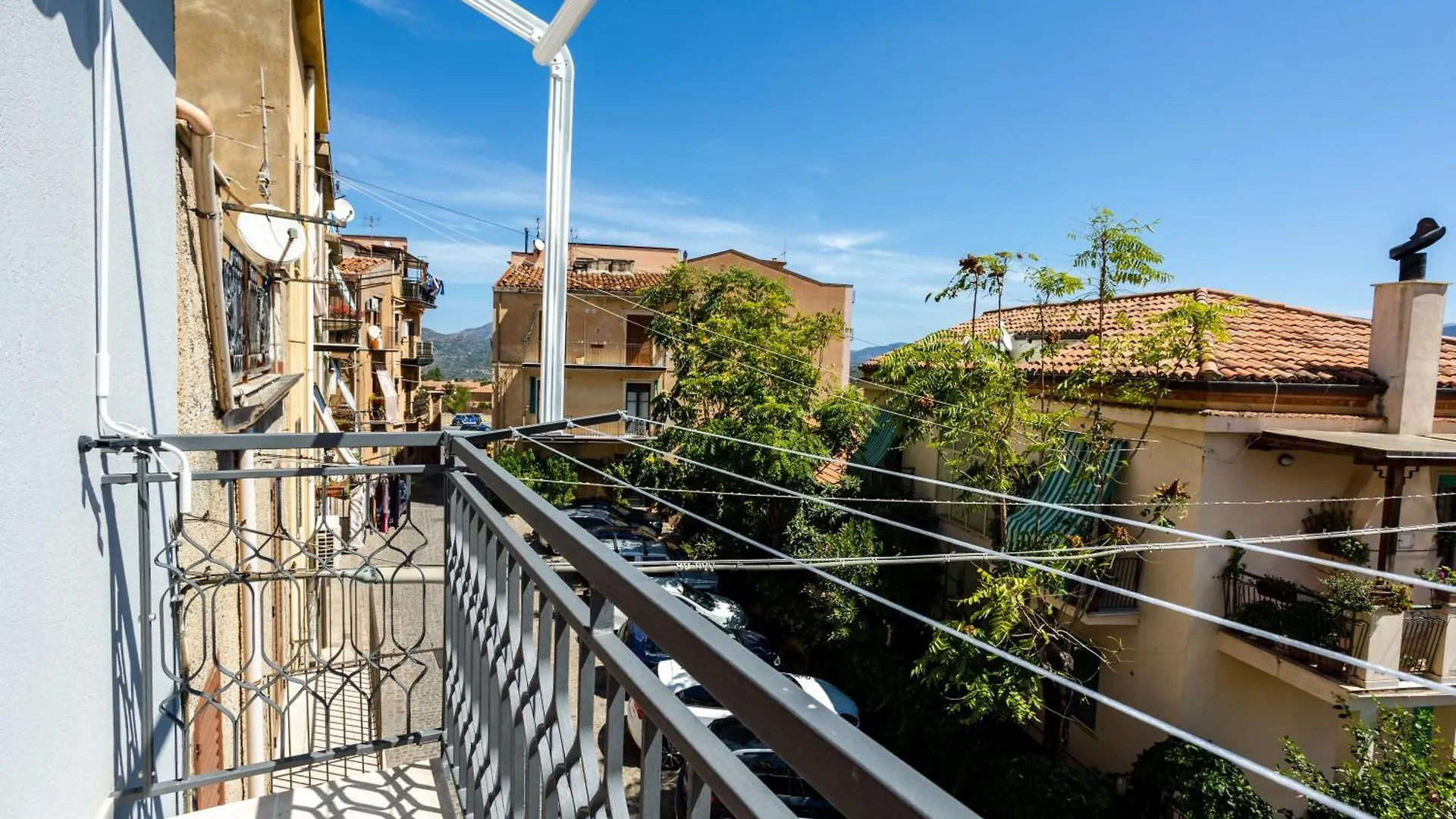 Porta San Paolo House Aparthotel Castelbuono  Italy