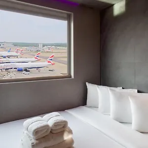 Bloc London Gatwick Airport 3*, Horley Storbritannien
