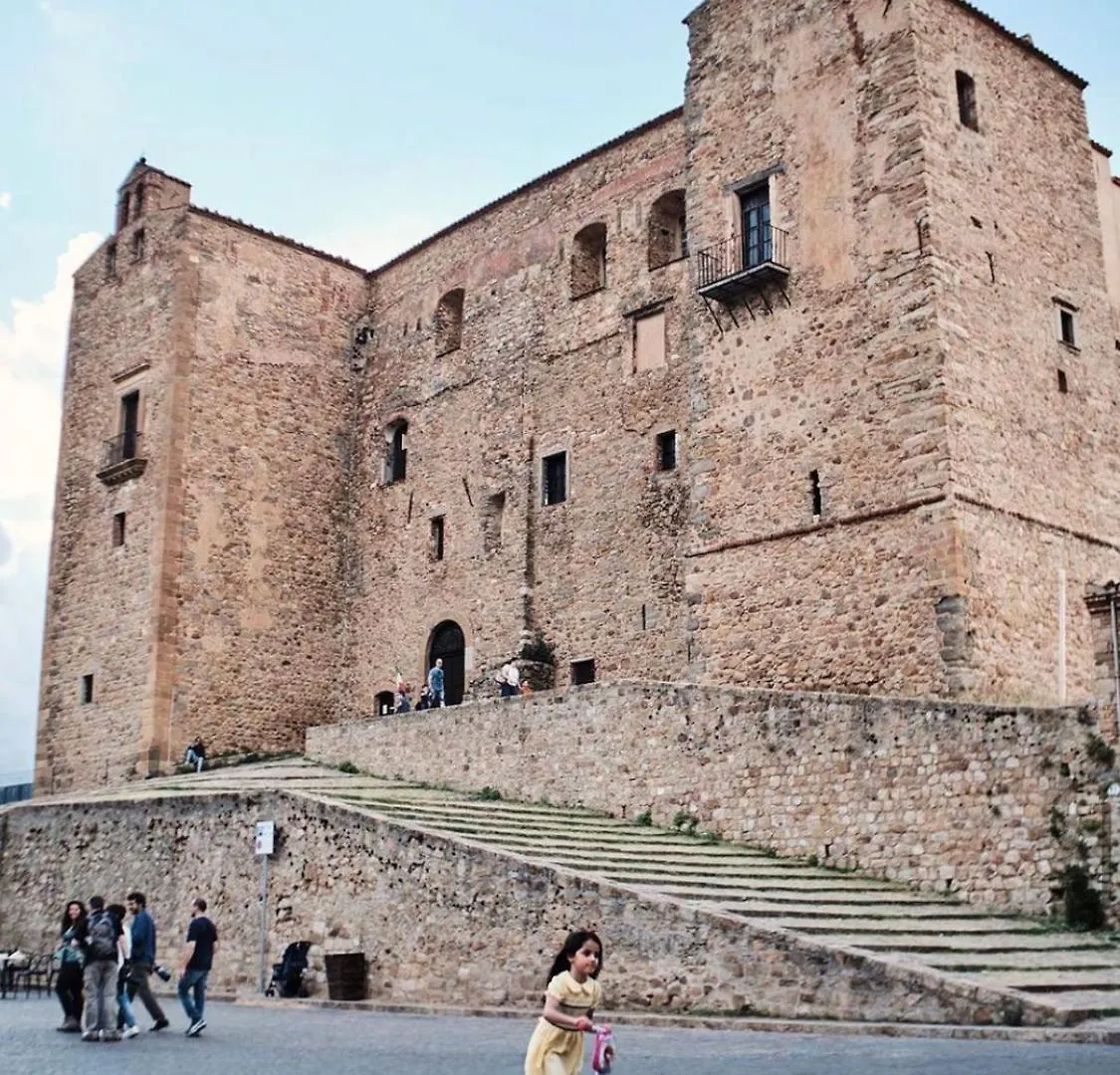 Porta San Paolo House Aparthotel Castelbuono  Italy